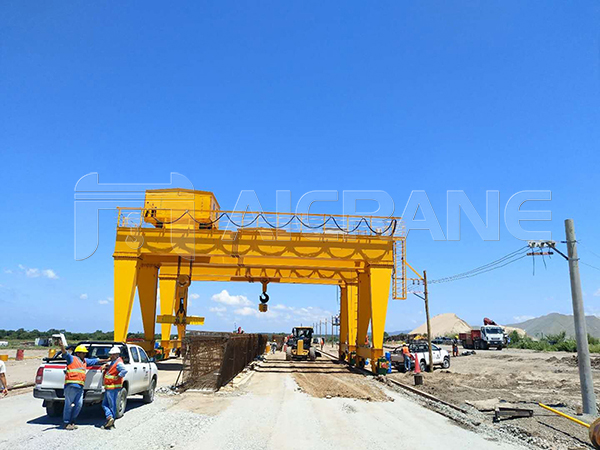 Outdoor Gantry Crane For Sale