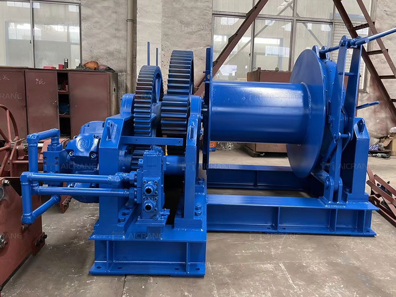 Hydraulic Mooring Winch